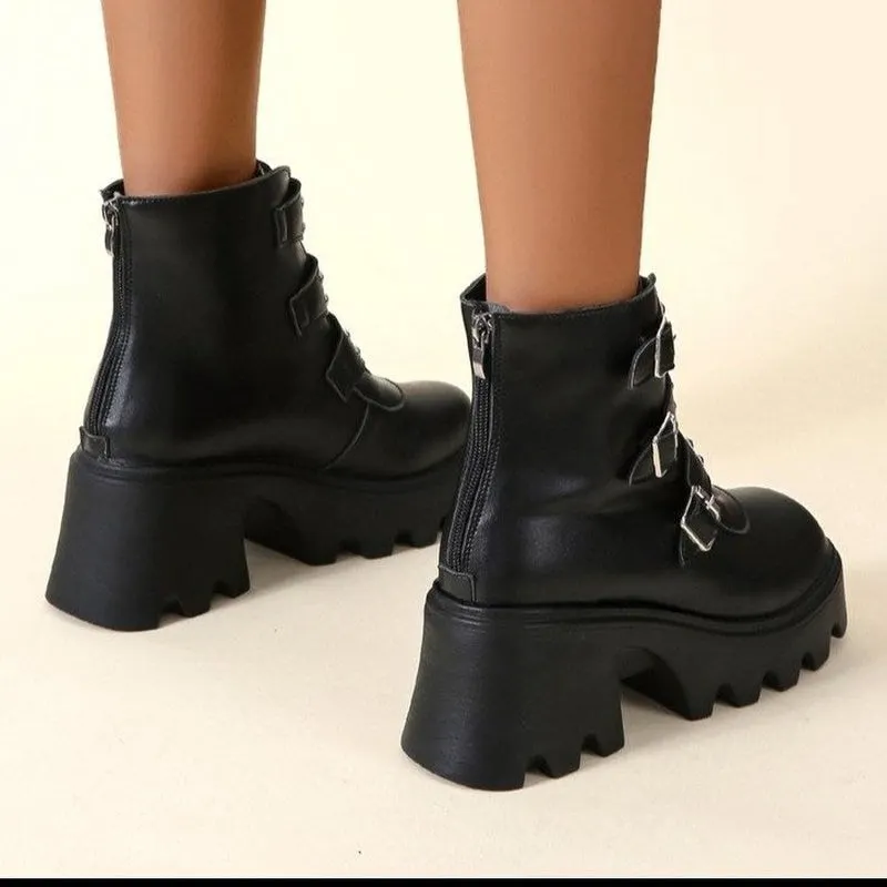 Autumn/winter belt buckle punk platform short boots female British style fashion trifle rider boots side zipper Martin boots