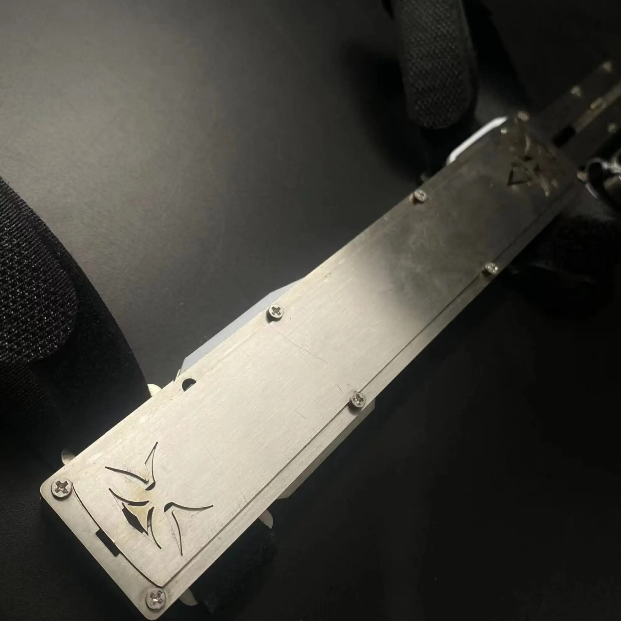 Hidden Blade Metal Assassin's  Altair hidden blade image 6