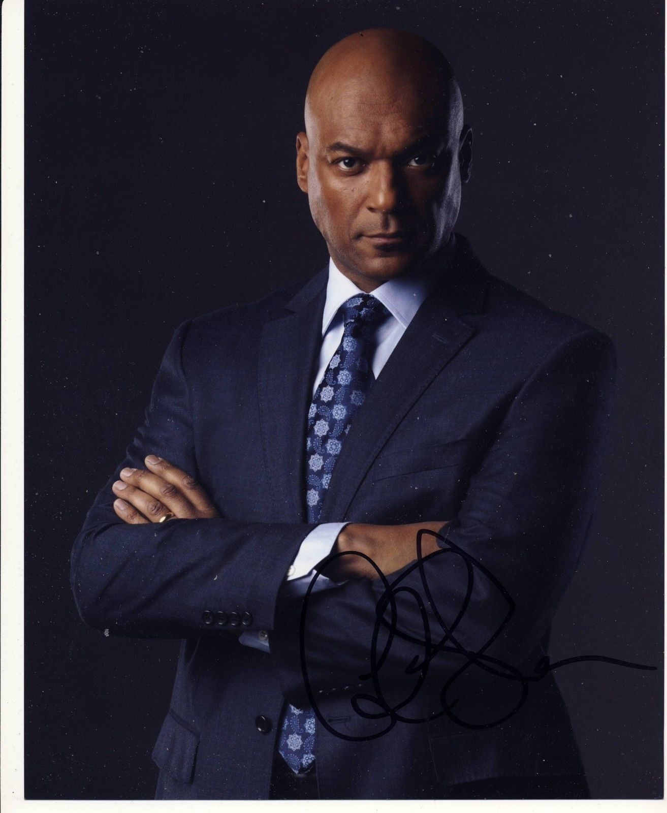 Colin Salmon Autograph ARROW Signed 10x8 Photo Poster painting AFTAL [5035]