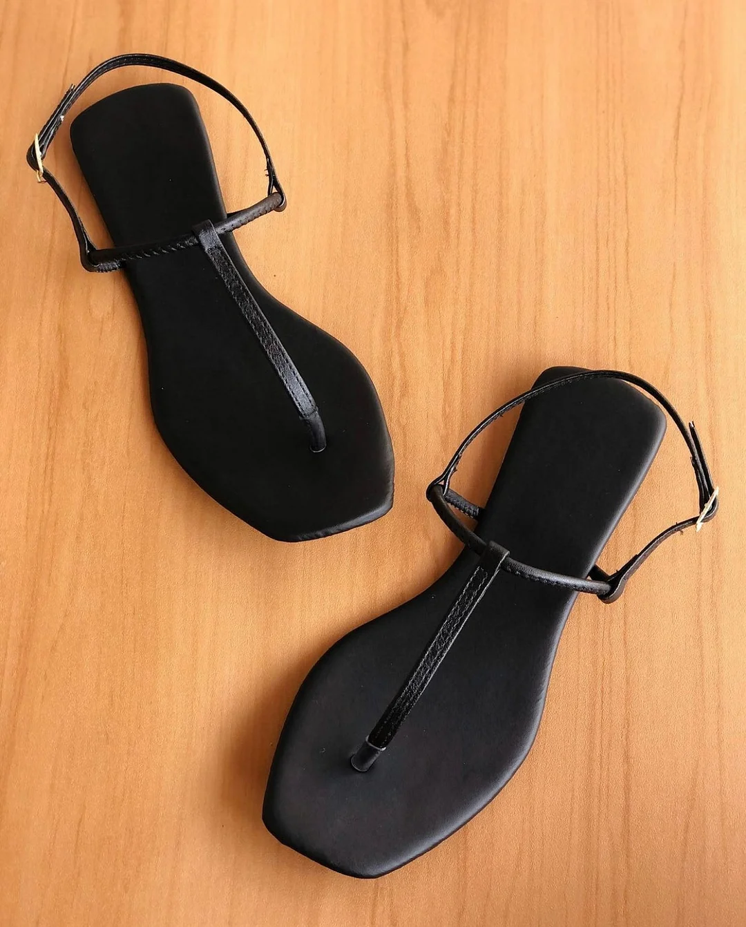 Tanguoant Flat Women's Beach Sandals Flip Flops Summer T-strap Soft Women Sandals Ankle Strap Seaside Holiday Sandals for Girls