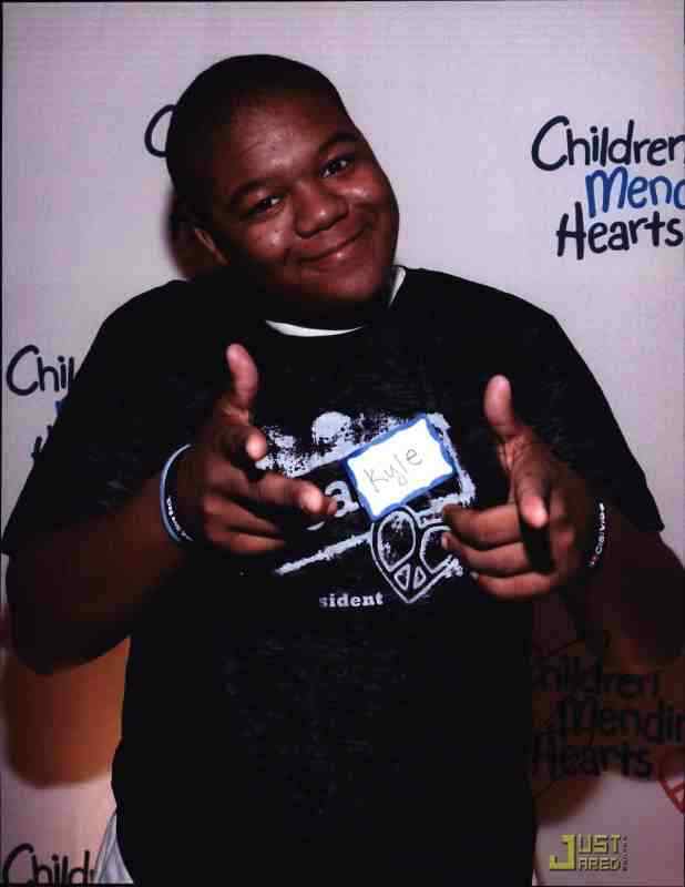 Kyle Massey authentic signed celebrity 8x10 Photo Poster painting W/Cert Autograph 250