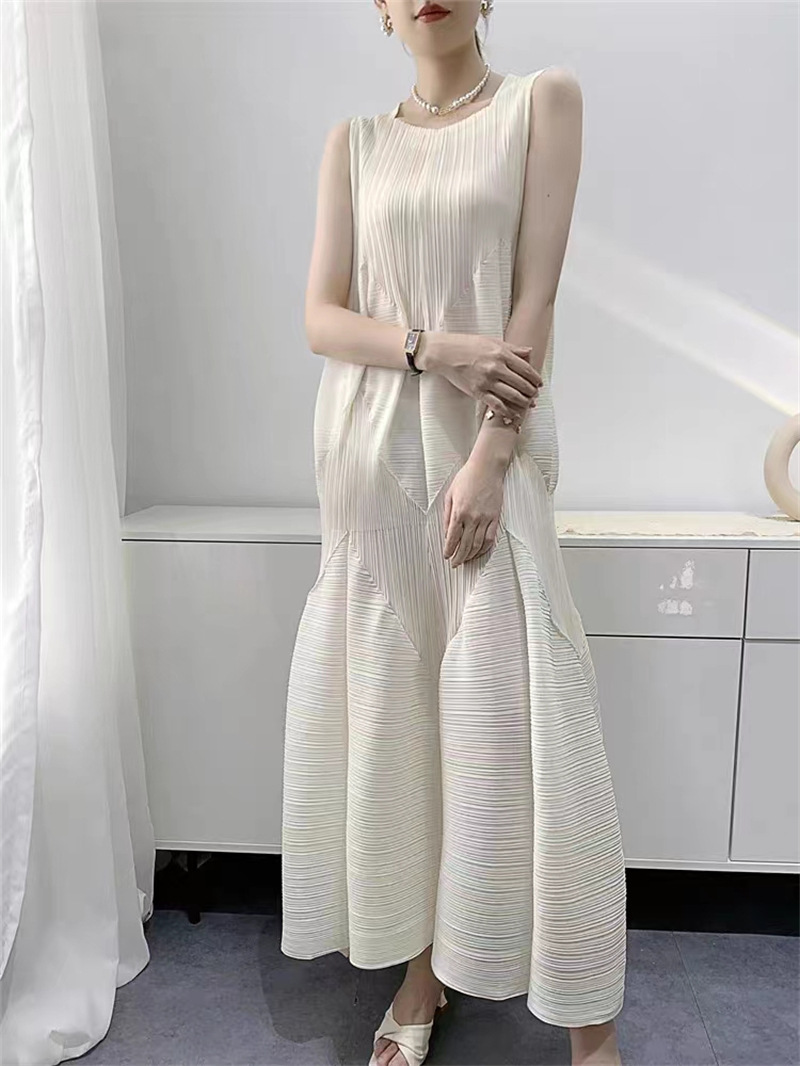 Zipper Split-Joint Solid Color Pleated Sleeveless Loose V-neck Midi Dresses
