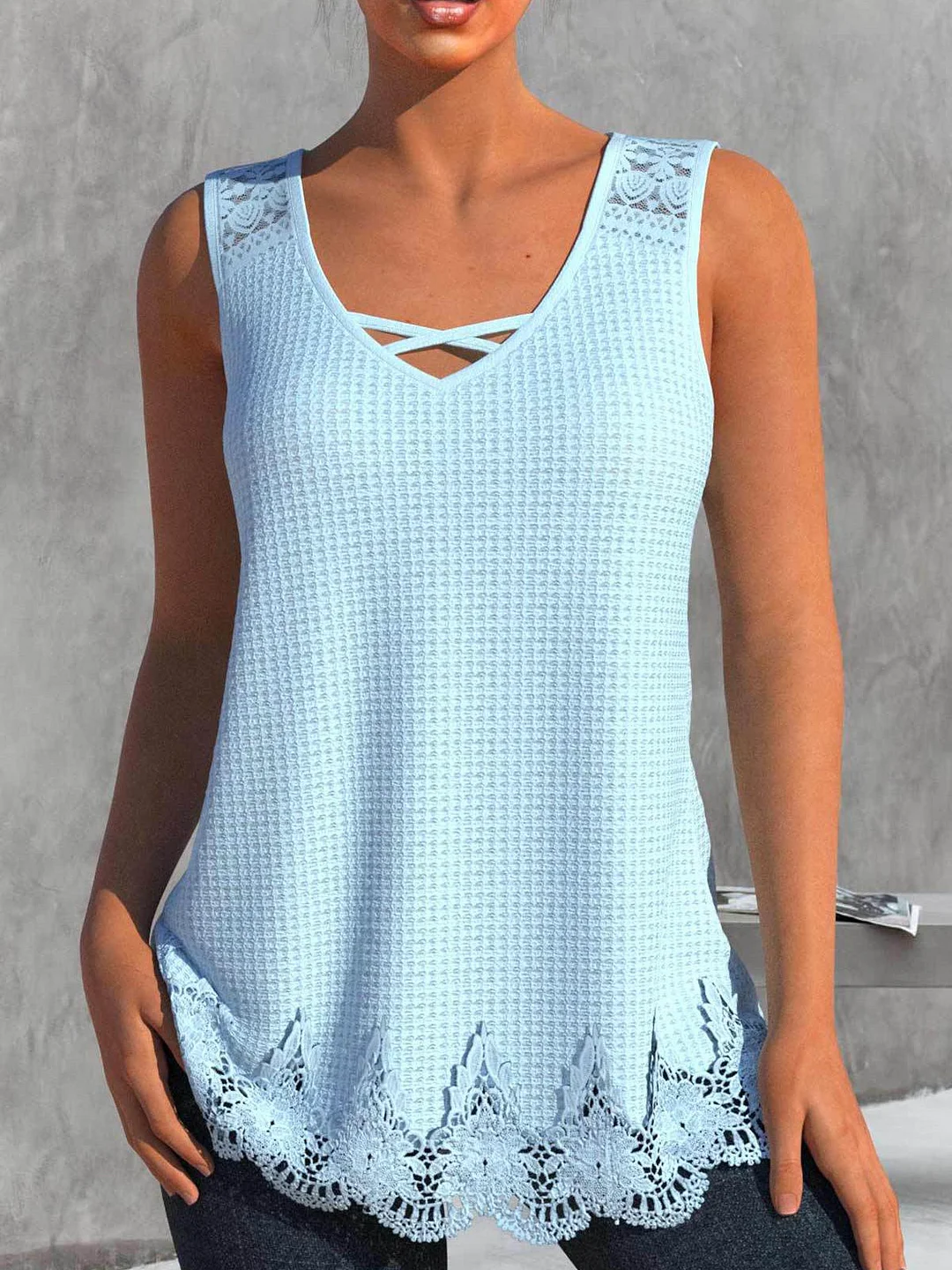 Women's Sleeveless V Neck Lace Casual Top