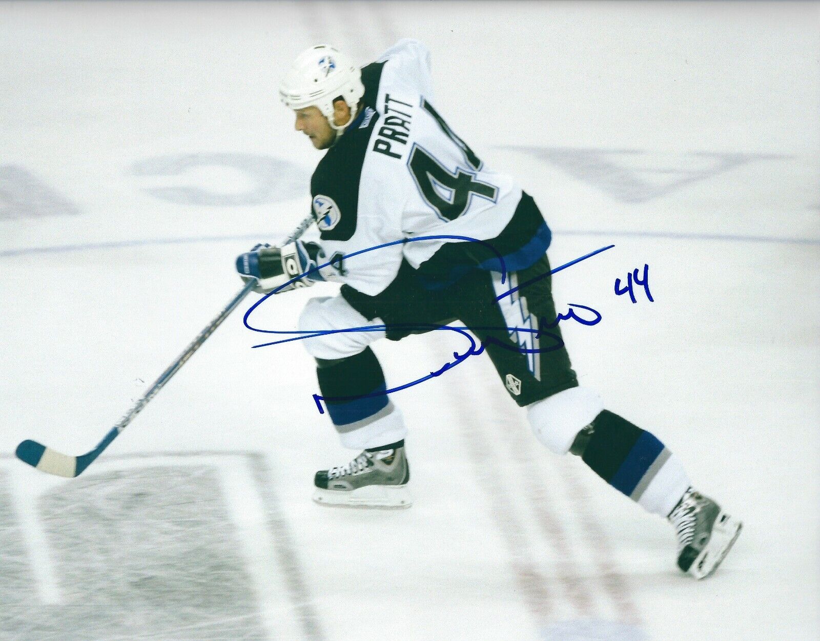 Signed 8x10 NOLAN PRATT Tampa Bay Lightning Autographed Photo Poster painting - COA