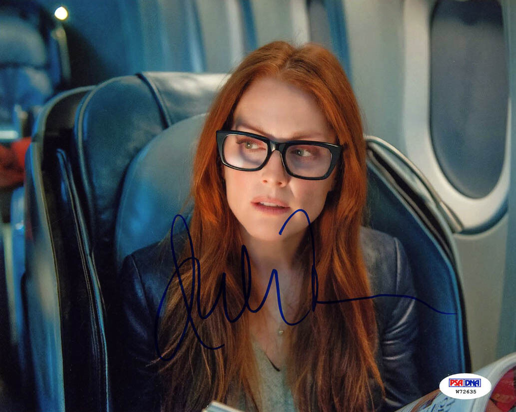 Julianne Moore SIGNED 8x10 Photo Poster painting Jen Summers Non-Stop SEXY PSA/DNA AUTOGRAPHED