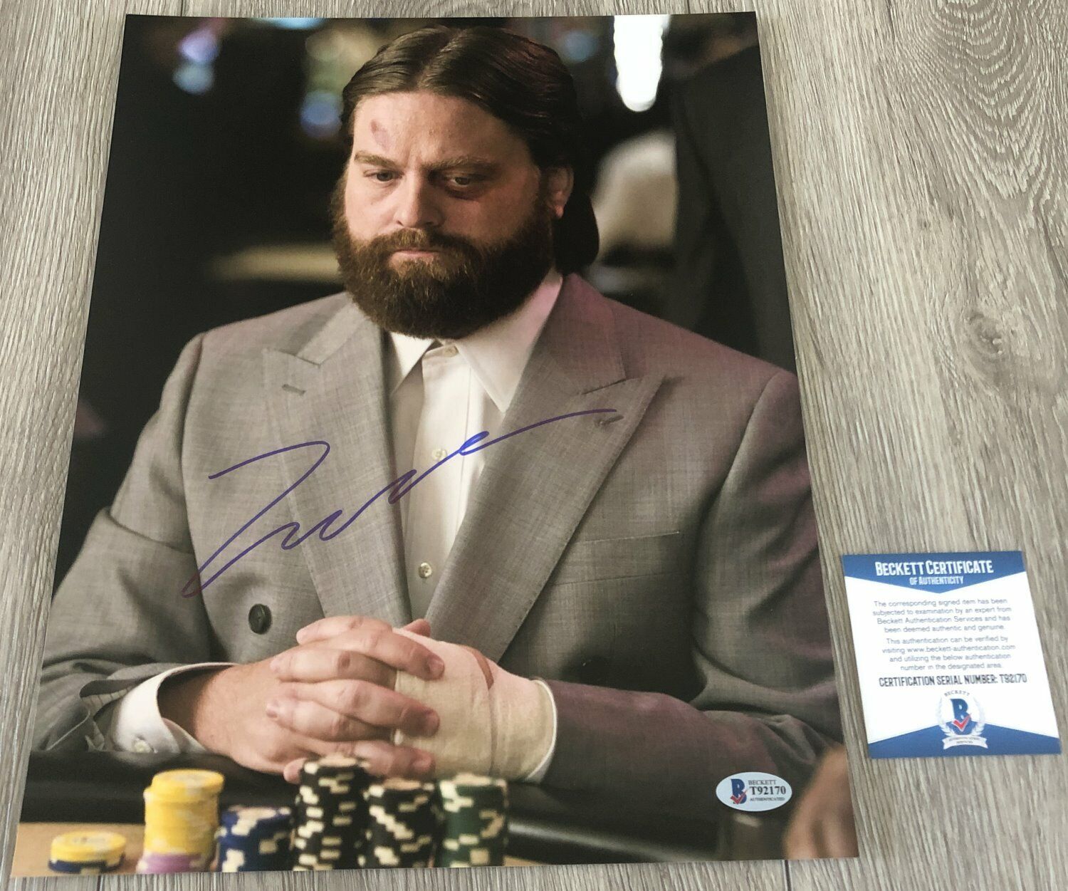 ZACH GALIFIANAKIS SIGNED THE HANGOVER 11x14 Photo Poster painting w/PROOF & BECKETT BAS COA
