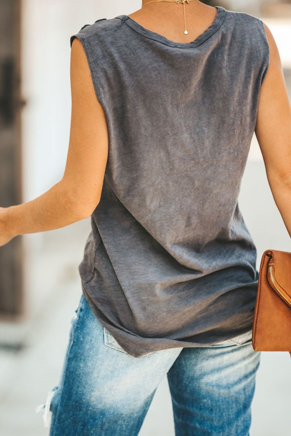 Sleeveless Round Neck Hollow Vest