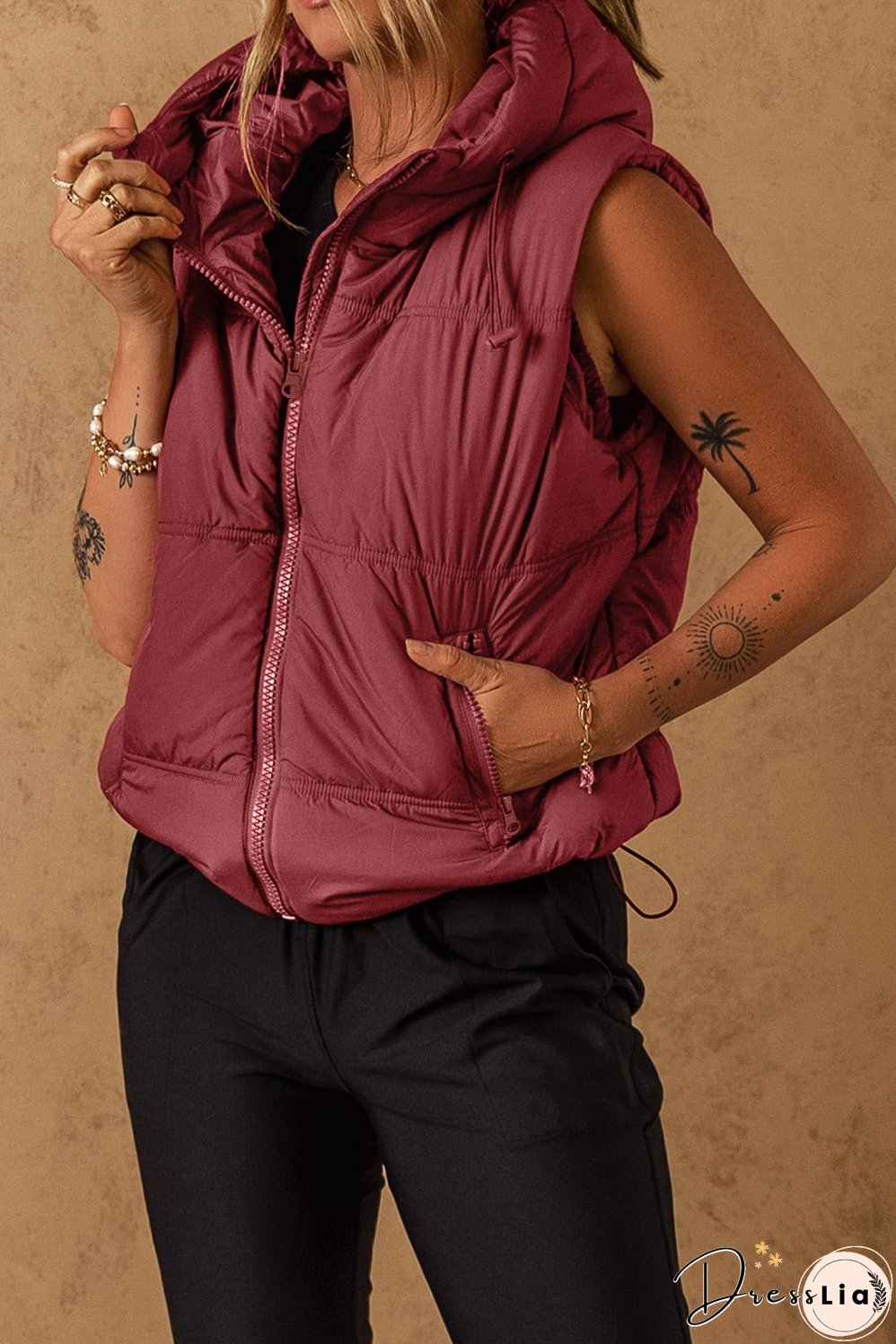 Zip-up Side Pockets Hooded Puffer Vest