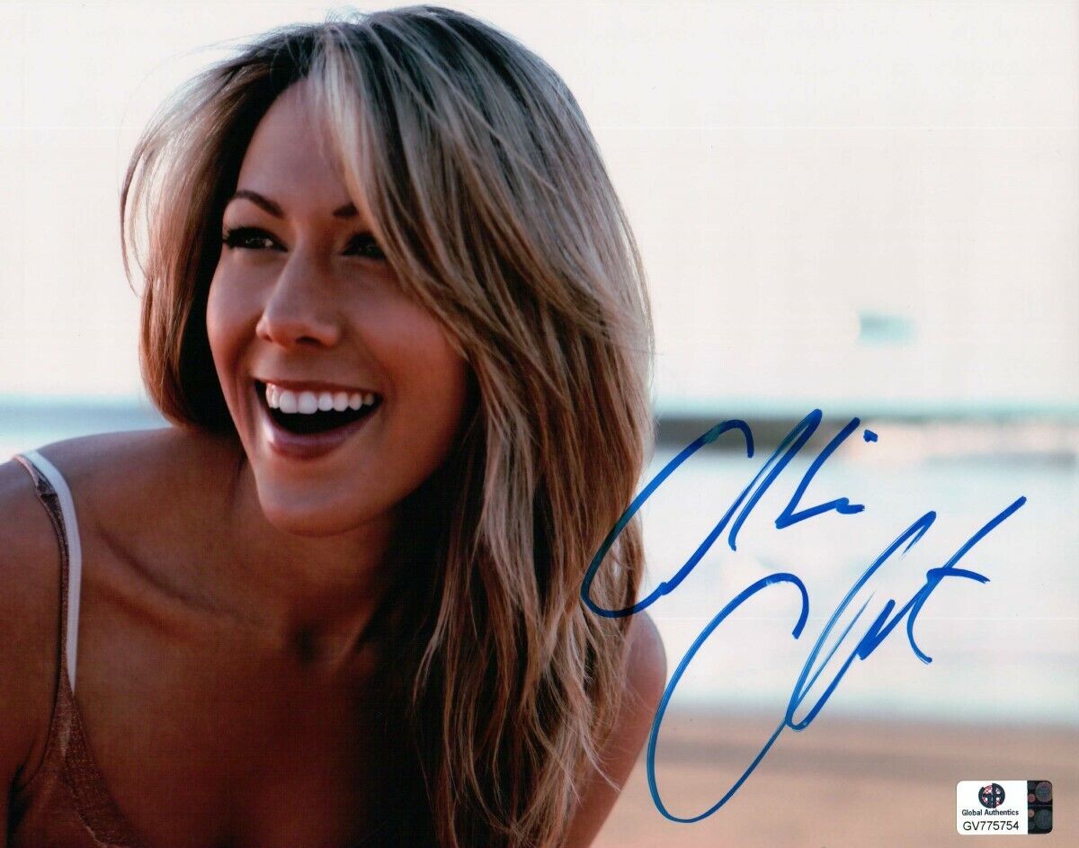 Colbie Caillat Signed Autographed 8X10 Photo Poster painting Sexy Smiling Close-Up GV775754