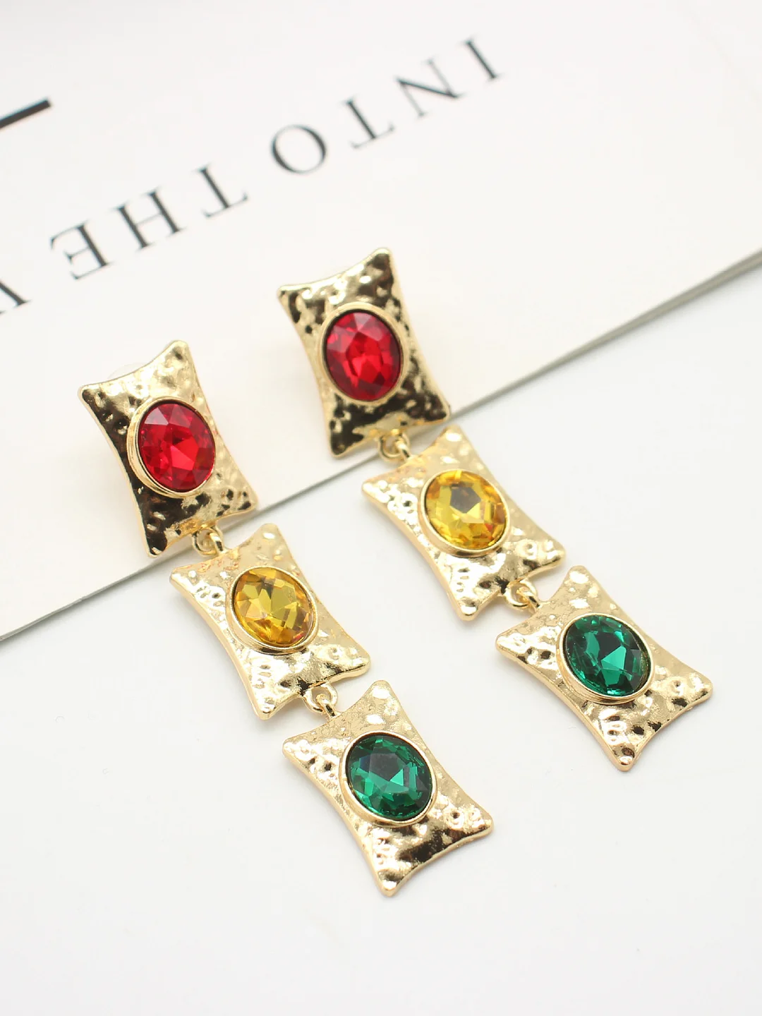 Hammered Color Gemstone Inlaid Chain Stud Earrings