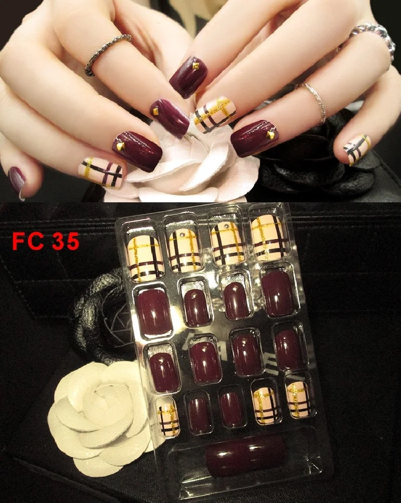 24pcs/set Elegant Fake Nails Black White Stripe Color Mix Chic Short False Nails with Pearl Rhinestone Square Acrylic Nails Tips-Nail Inspo