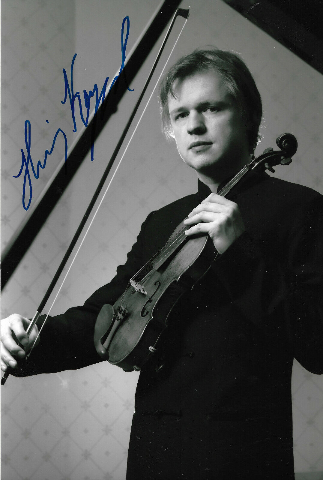 Henning Kraggerud Violinist signed 8x12 inch Photo Poster painting autograph