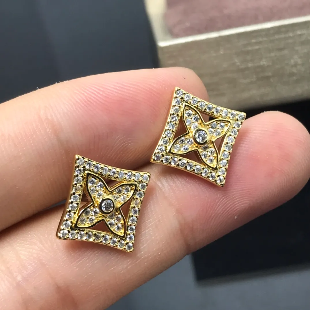 Louis Vuitton Full Diamond Paved Blossom Stud Earrings