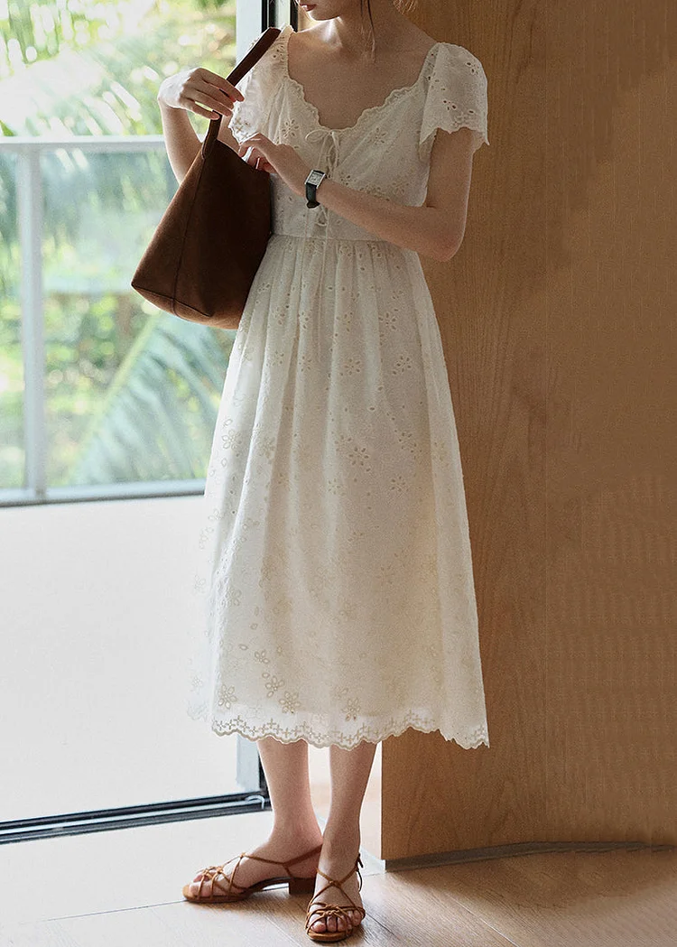 Fashion Beige Embroidered Lace Ruffled Silk Dresses Half Sleeve