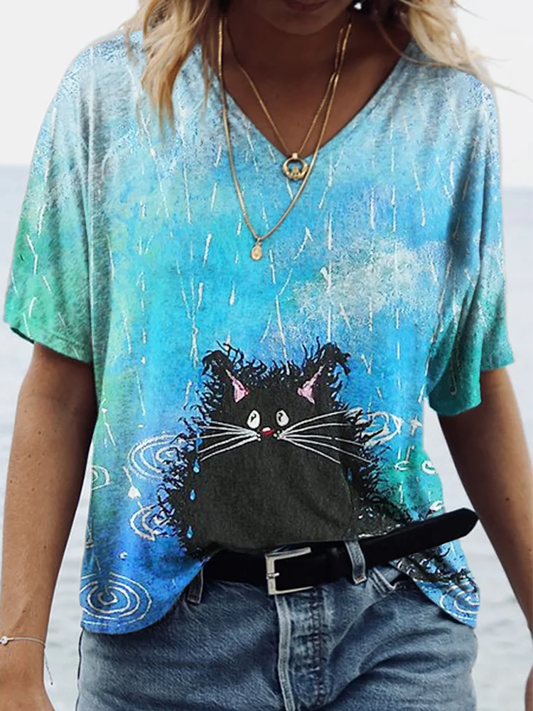 Black Cat In The Rain V Neck T Shirt
