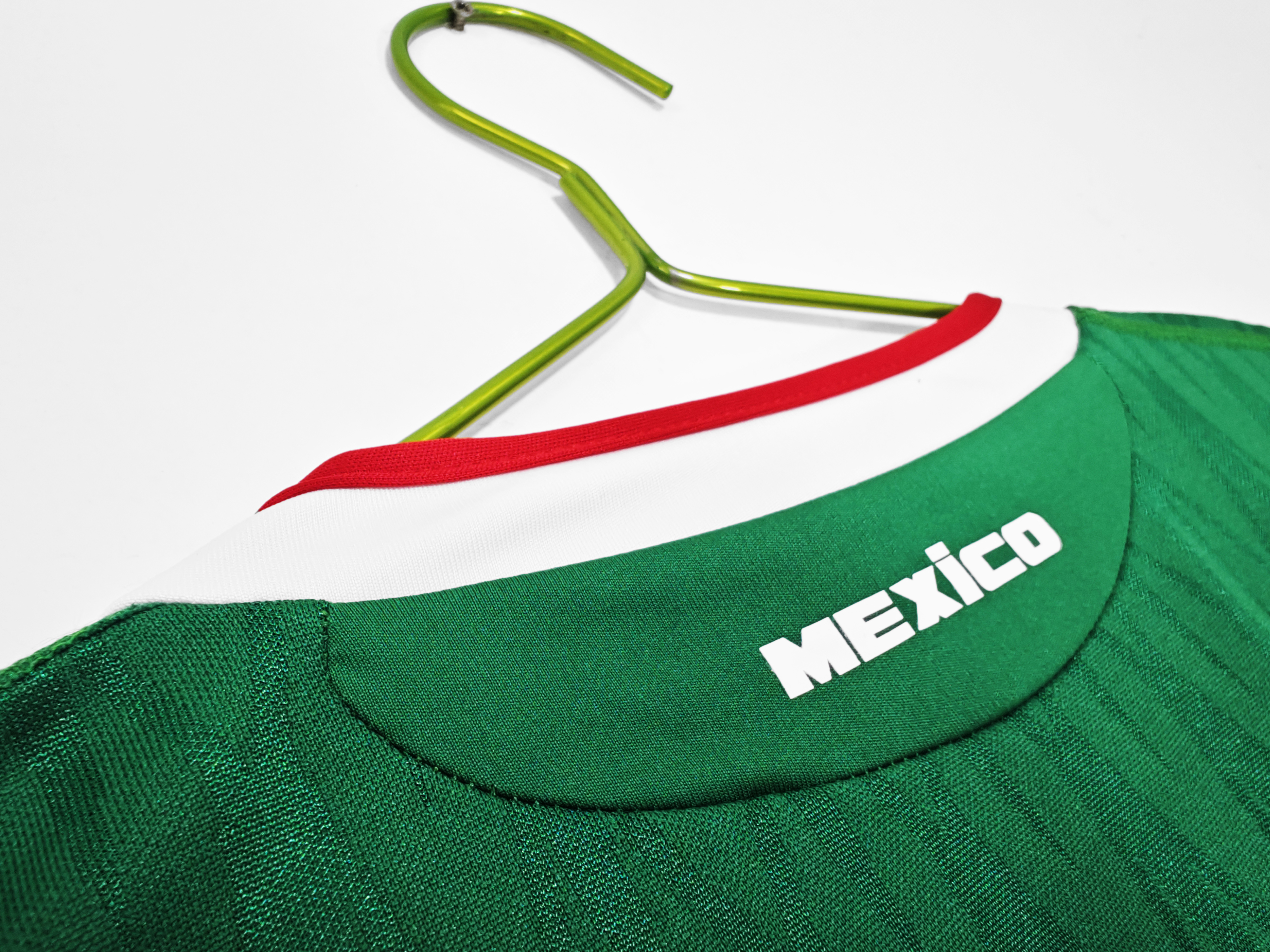 Retro 2010 Mexico Home Football T-Shirt Thai Quality