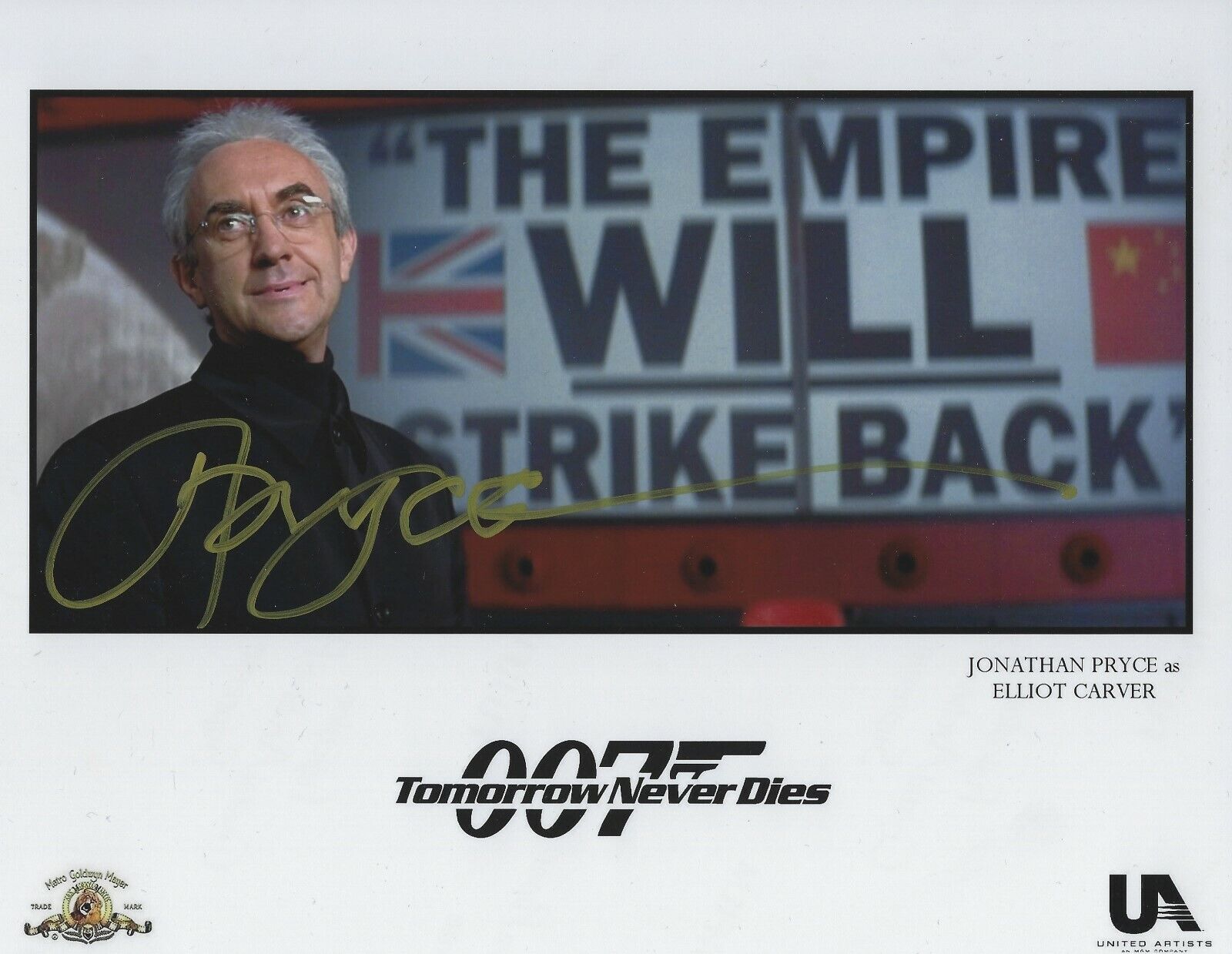 JONATHAN PRYCE SIGNED 007 JAMES BOND 10x8 Photo Poster painting 2 - UACC & AFTAL RD AUTOGRAPH