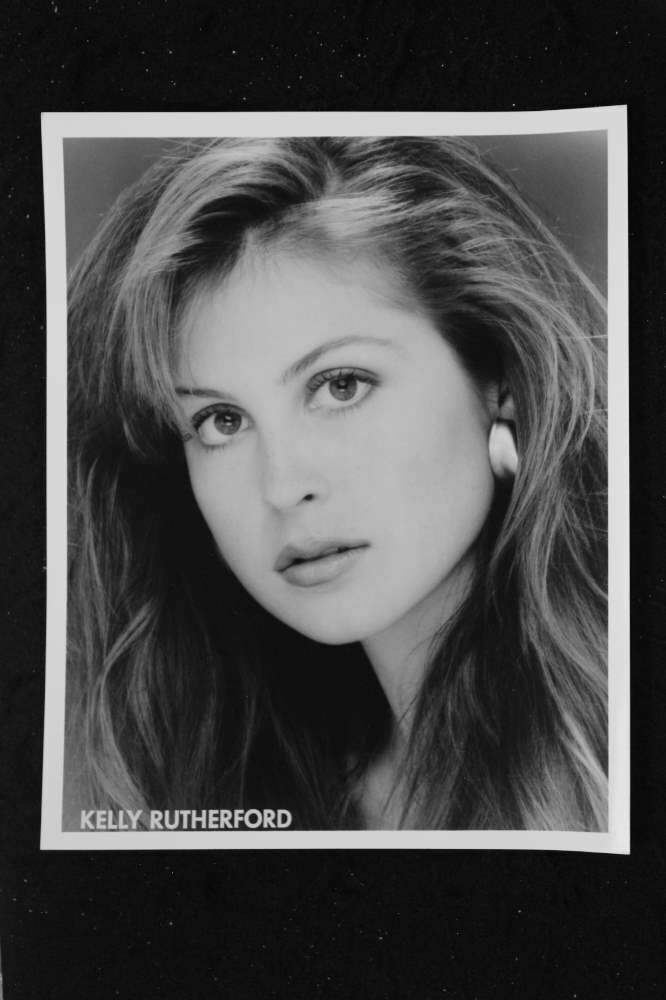 Kelly Rutherford - 8x10 Headshot Photo Poster painting w/ Resume - Melrose Pl.