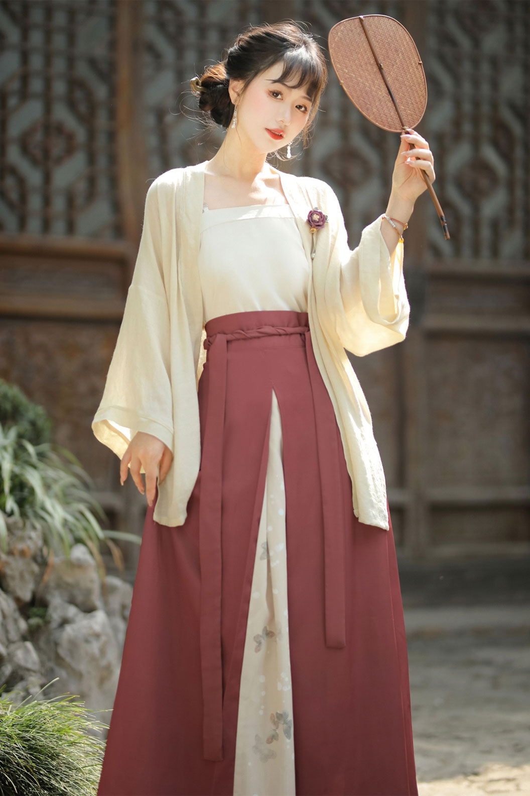 Modern Hanfu  Three-pleated Skirt for Daily Hanfu - landie 蓝蝶 Stupa Stones