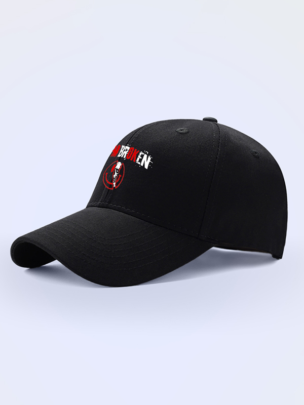 I’M BROKEN AND SMILING FACE SKULL Basic Trucker Baseball Caps