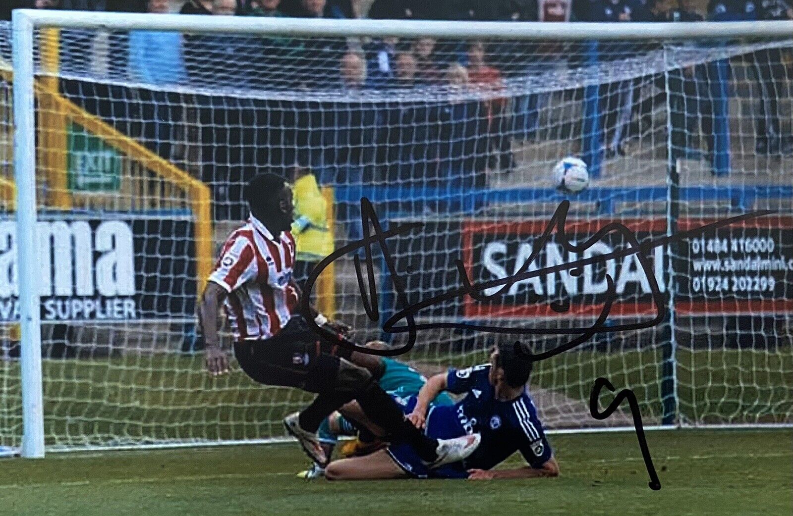 Nathan Cameron Genuine Hand Signed Cheltenham Town 6X4 Photo Poster painting