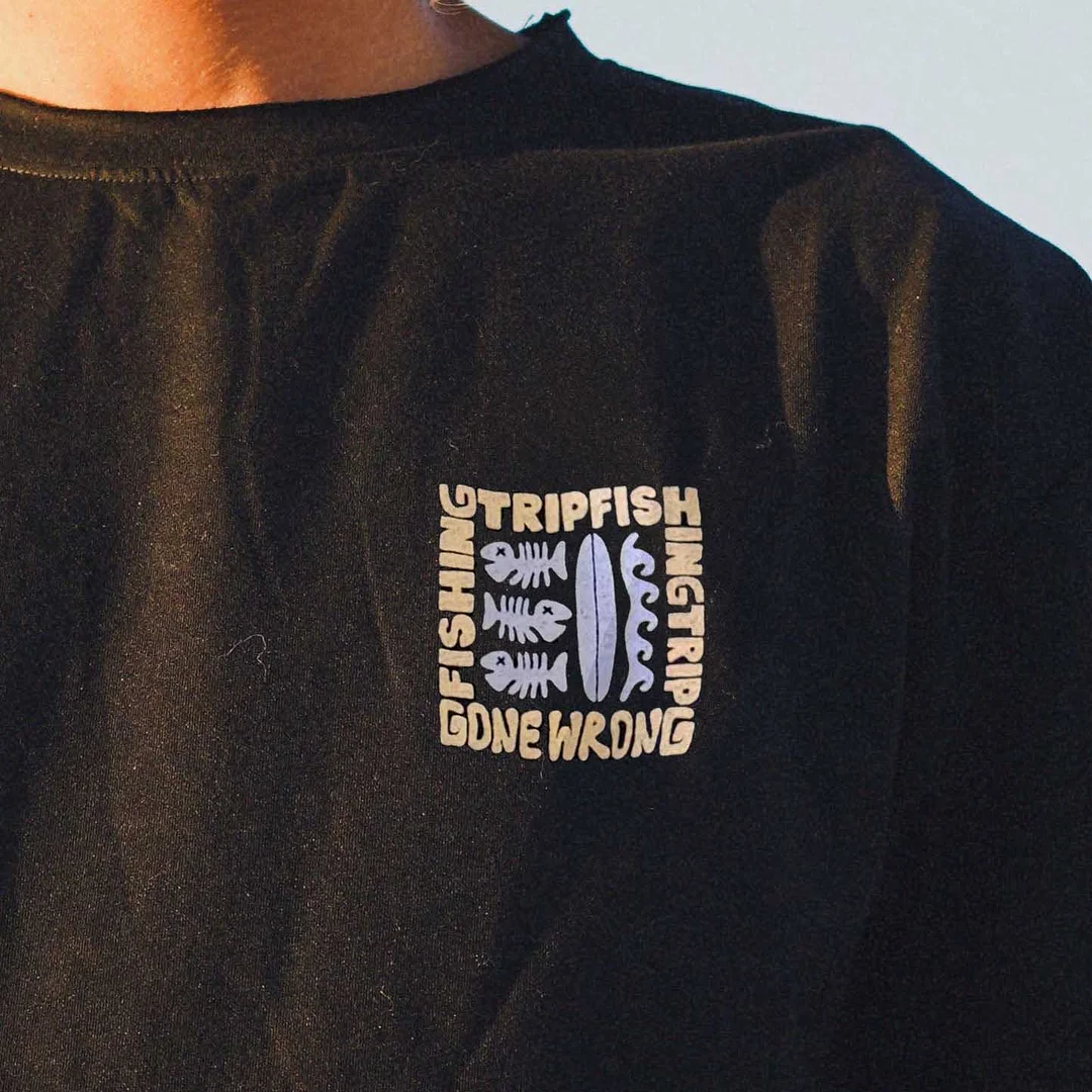  Fishing and Surfing Graphic T-Shirt for Outdoor Enthusiasts