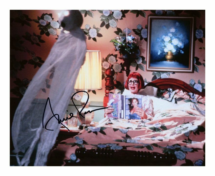 ANNIE POTTS - GHOSTBUSTERS AUTOGRAPH SIGNED PP Photo Poster painting POSTER