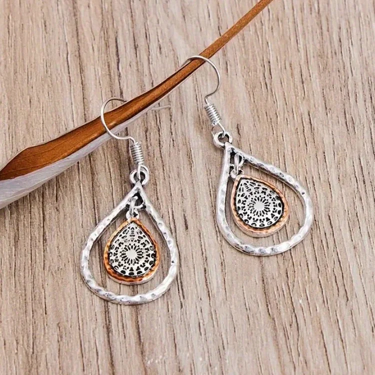 Vintage Two Tone Waterdrop Pattern Earrings