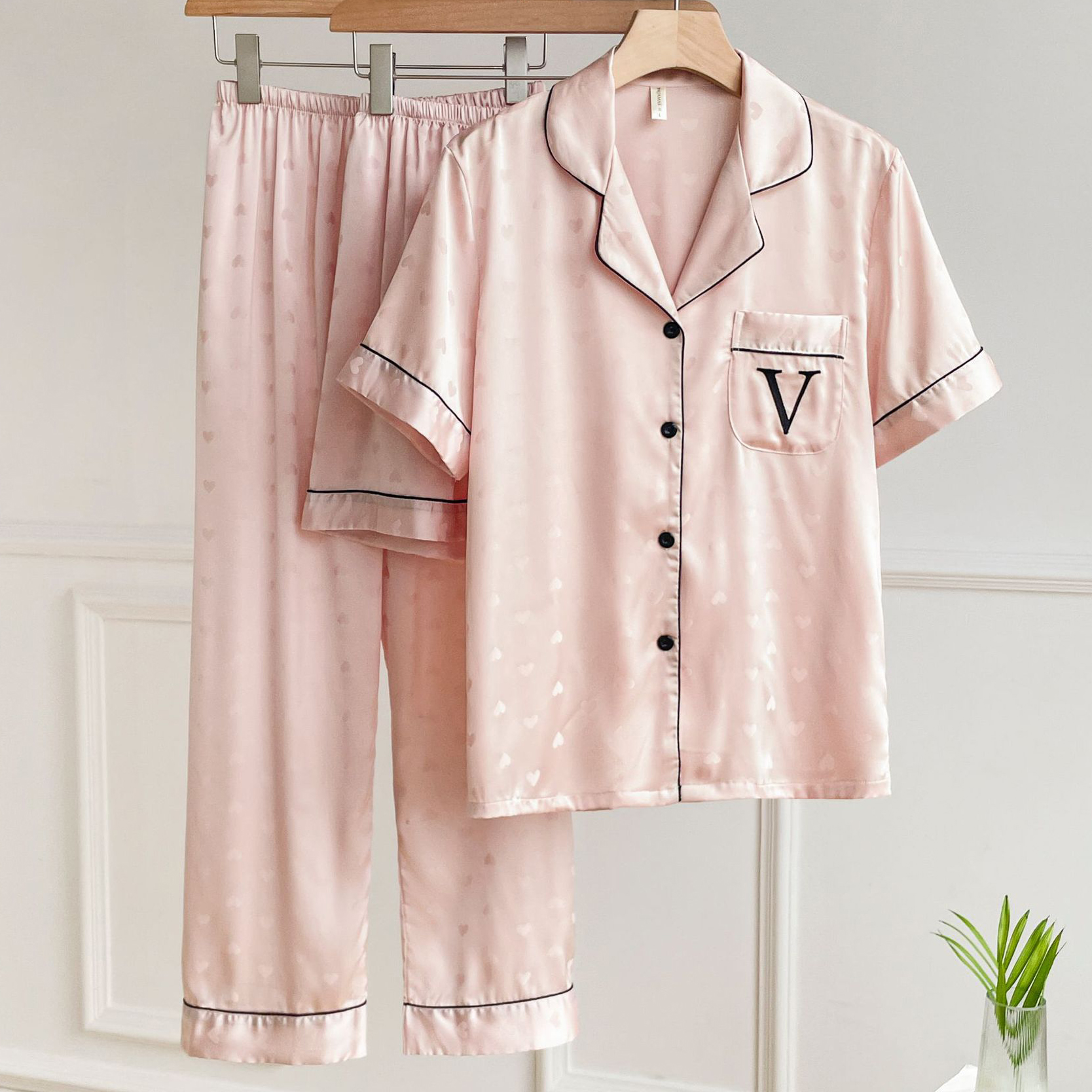 Bayuyun Female Pajamas 3PCS Sleepwear Sweet Print Strawberry Satin Trouser Suits Pijamas Lingerie Loose Casual Home Clothes Loungewear