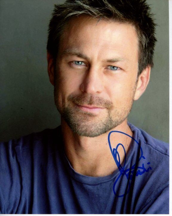 GRANT BOWLER Signed Autographed Photo Poster painting