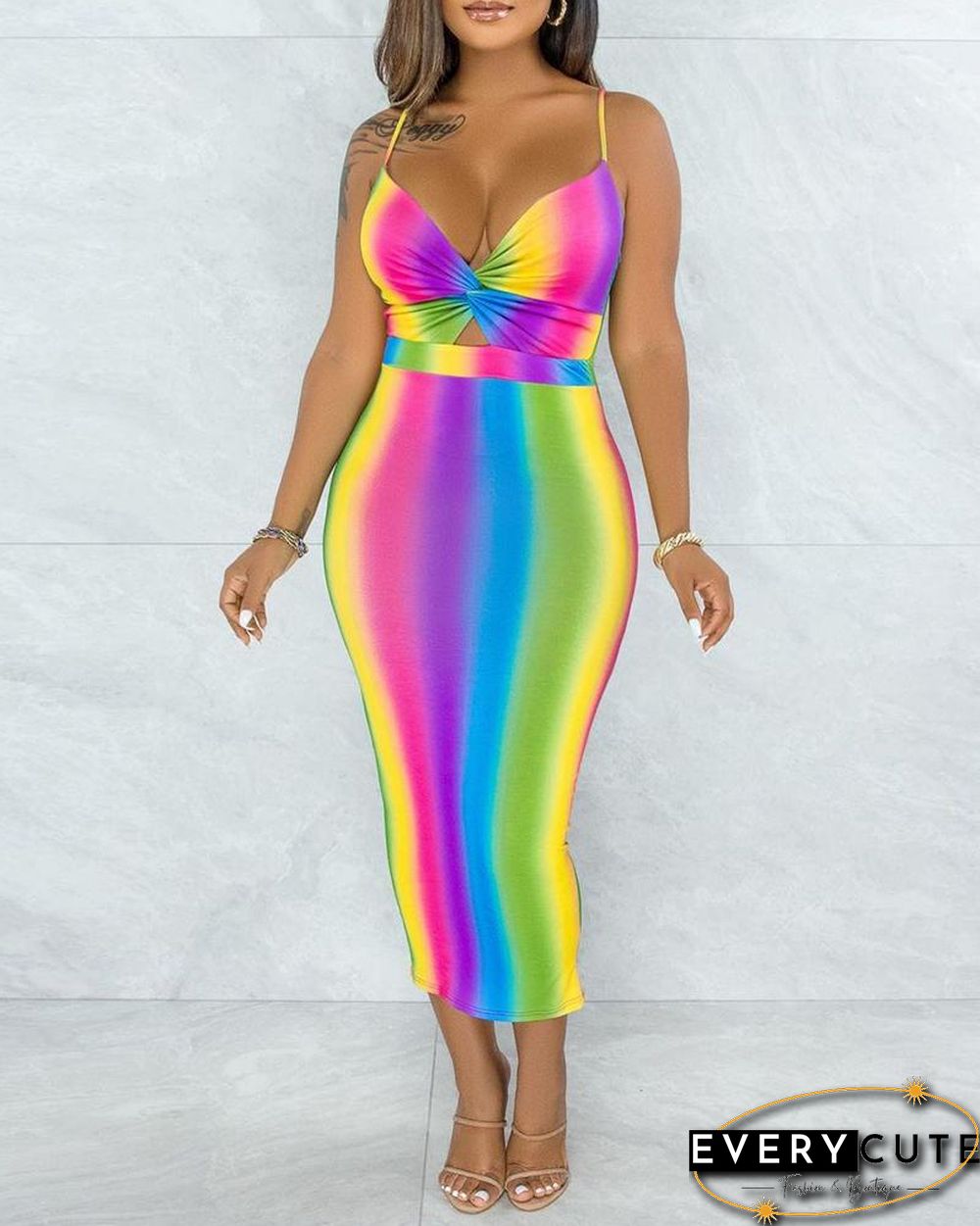 Colorblock Twisted Front Backless Maxi Dress