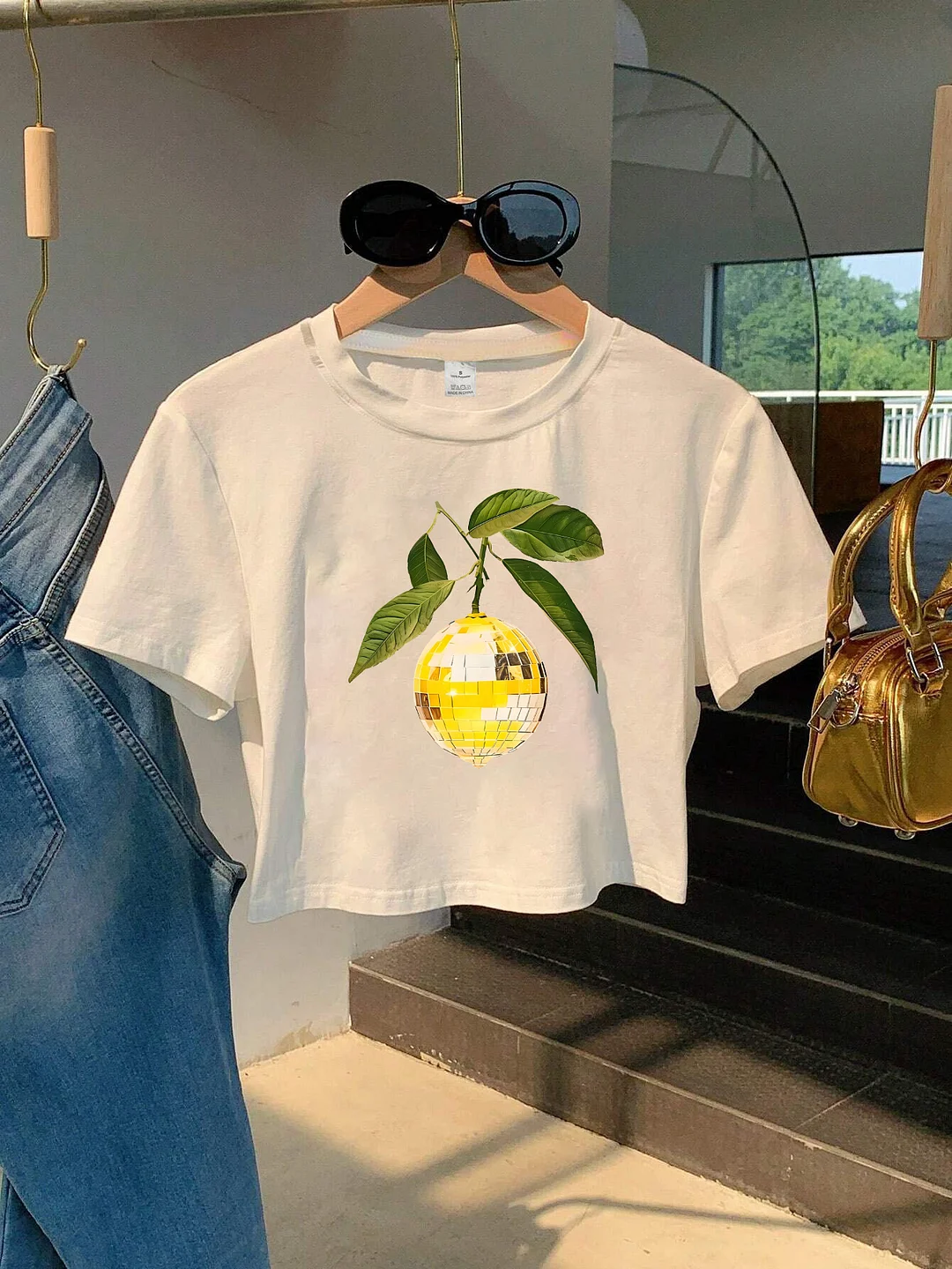 Y2k Lemon Print Cropped Sweatshirt For Women - Short Sleeve Crew Neck Stretchy Top With Geometric Citrus Design, Machine Washable Spring Summer Casual Wear, Everyday Comfort, Slim Fit Apparel, Comfortable Fabric | IFYHOME