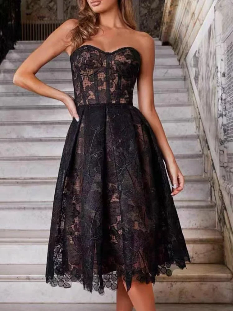 Neosepa-Retro Strapless Sleeveless Gathered Waist Black Sheer Mesh Scalloped Skater Dress