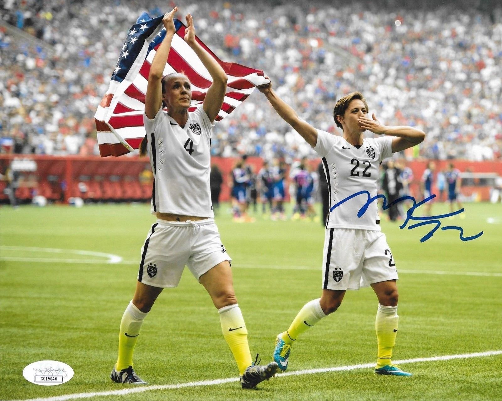 Meghan Klingenberg Thorns NWSL signed Team USA Womens Soccer 8x10 Photo Poster painting 6 JSA