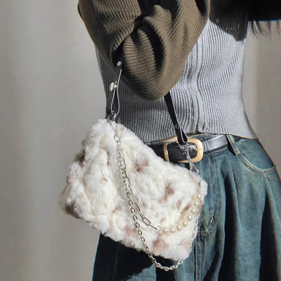 Danccia " Shaggy "  CROSSBODY BAG