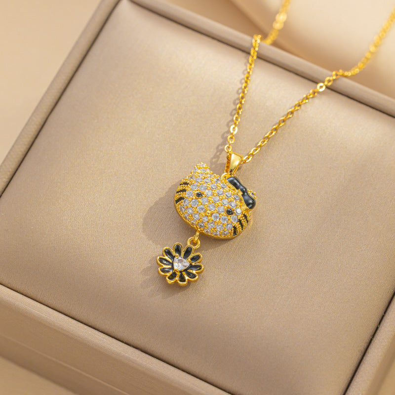 Design Kt Cat Pendant Necklace Micro Inlaid Zircon Copper Plated 18 Gold All-Match Clavicle Chain