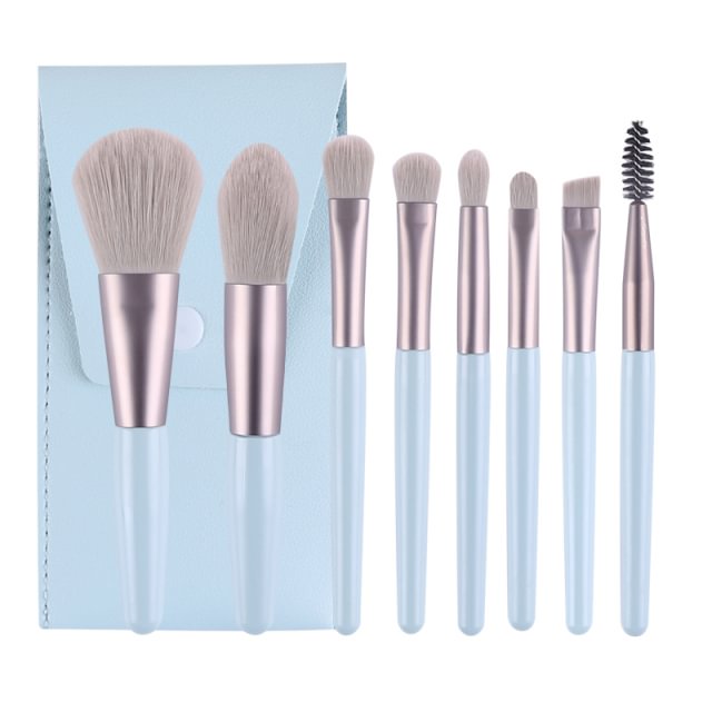 Portable Eyeshadow Foundation Powder Eyelashes Lip Makeup Brush Set