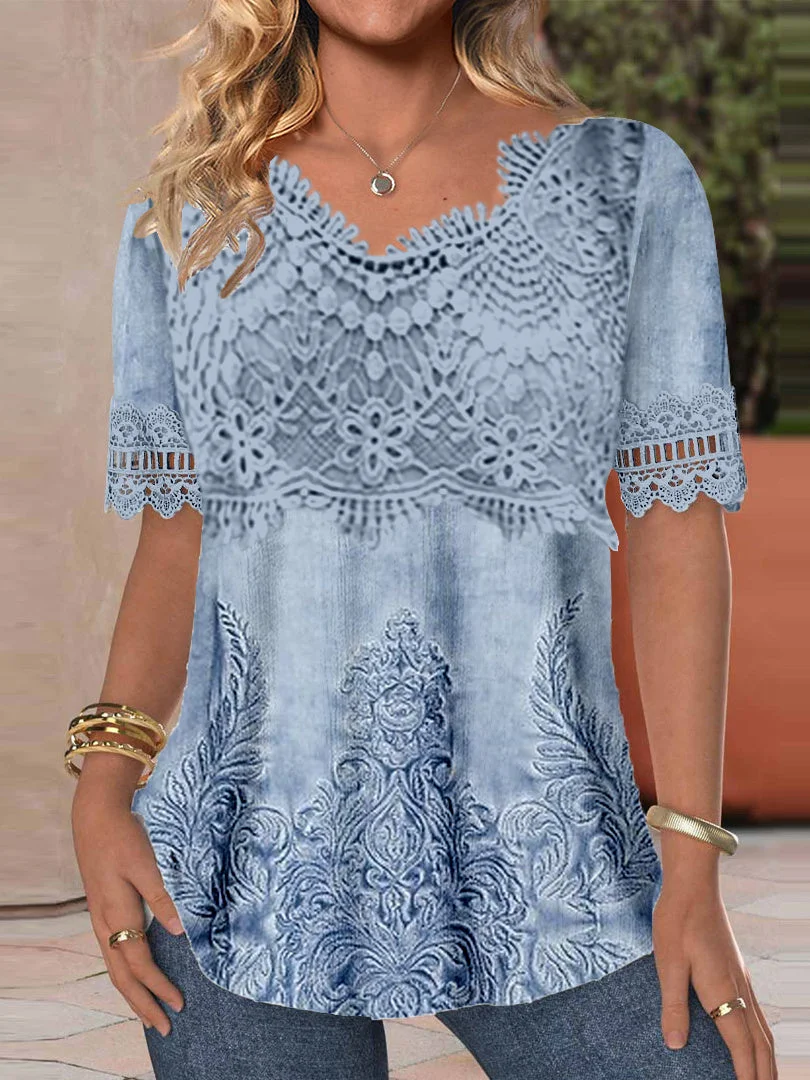 Women's Short Sleeve V-neck Lace Graphic Top