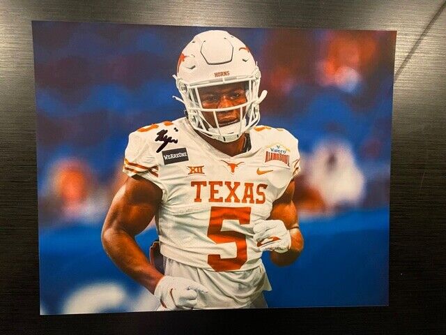 Bijan Robinson Signed Autographed 8x10 Photo Poster painting WR Texas Longhorns