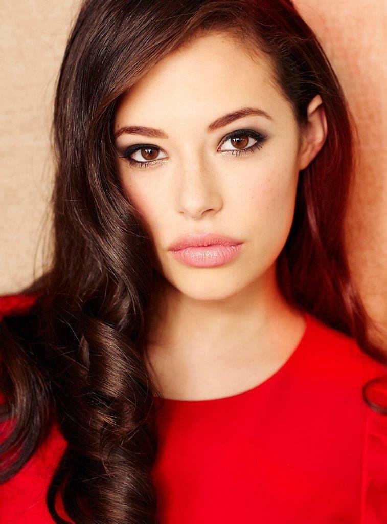 Chloe Bridges 8x10 Picture Simply Stunning Photo Poster painting Gorgeous Celebrity #20