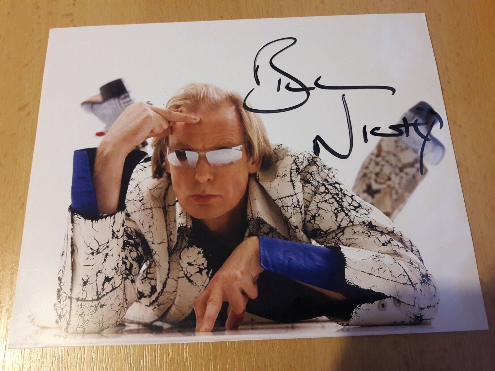 Bill Nighy - Autograph - actor - signed Photo Poster painting from Love Actually as Billy Mack