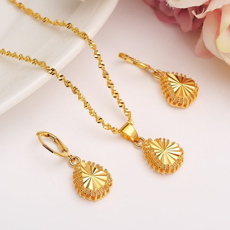 women Nigerian wedding gold multi layer necklace pendantearring Indian jewelry sets