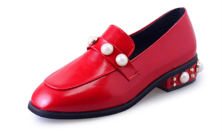 Red Vintage Pearls Low Heel Loafers Vdcoo