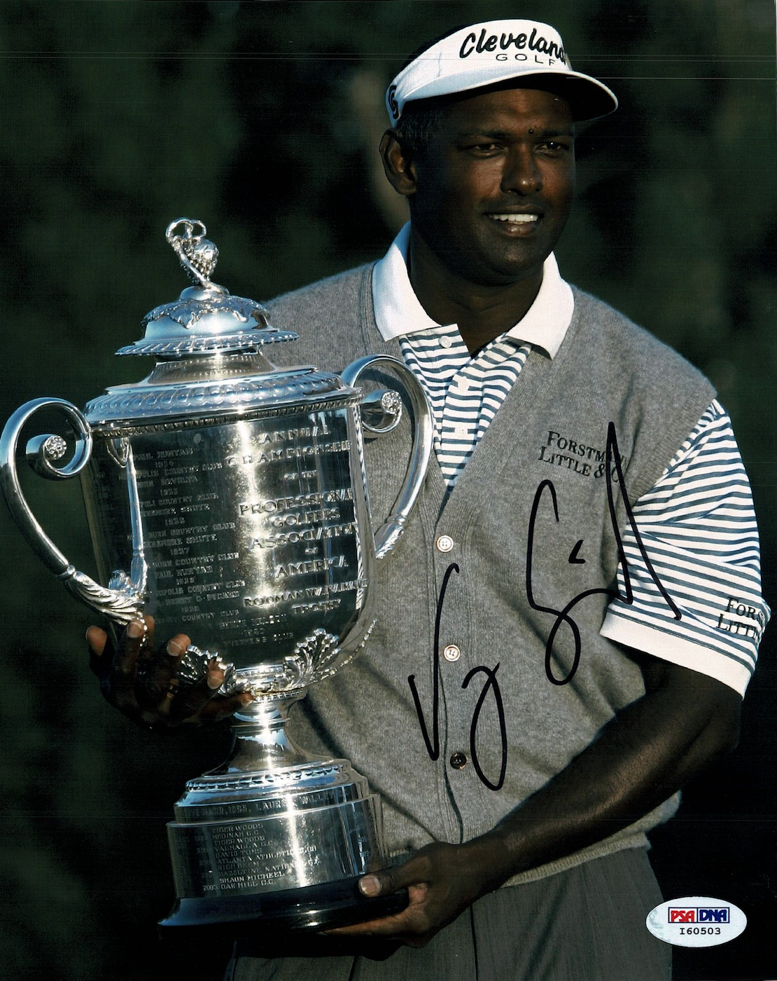 Vijay Singh signed autographed 8x10 Photo Poster painting! RARE! Golf Legend! PSA COA! 7525