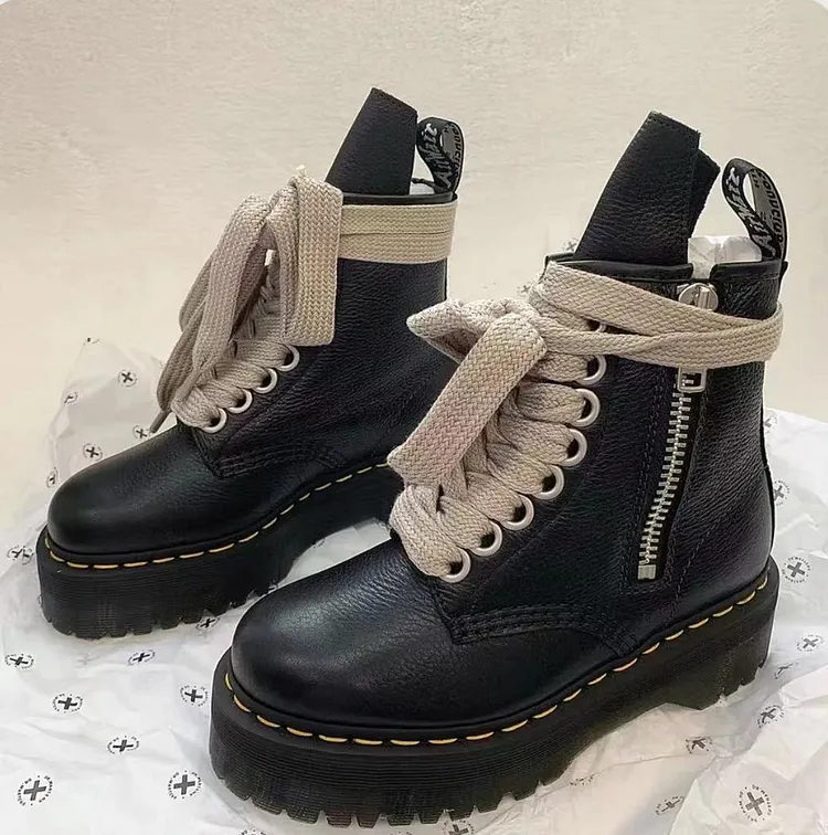 Women's & Men's Joint Martin Six-pointed Star Genuine Strap Boots