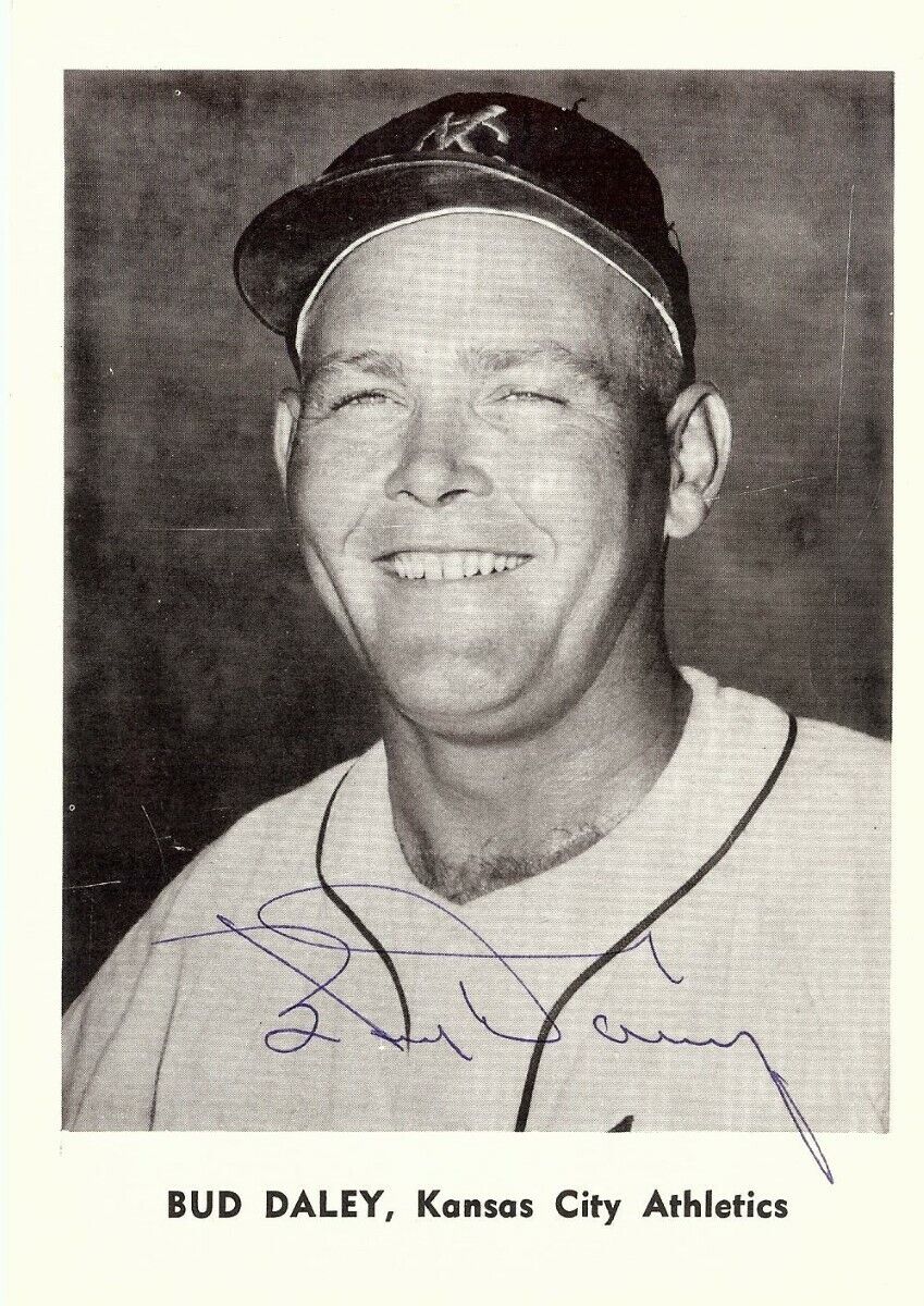 Bud Daley Signed Autographed 5X7 Photo Poster painting 1961 Jay Publishing Athletics COA