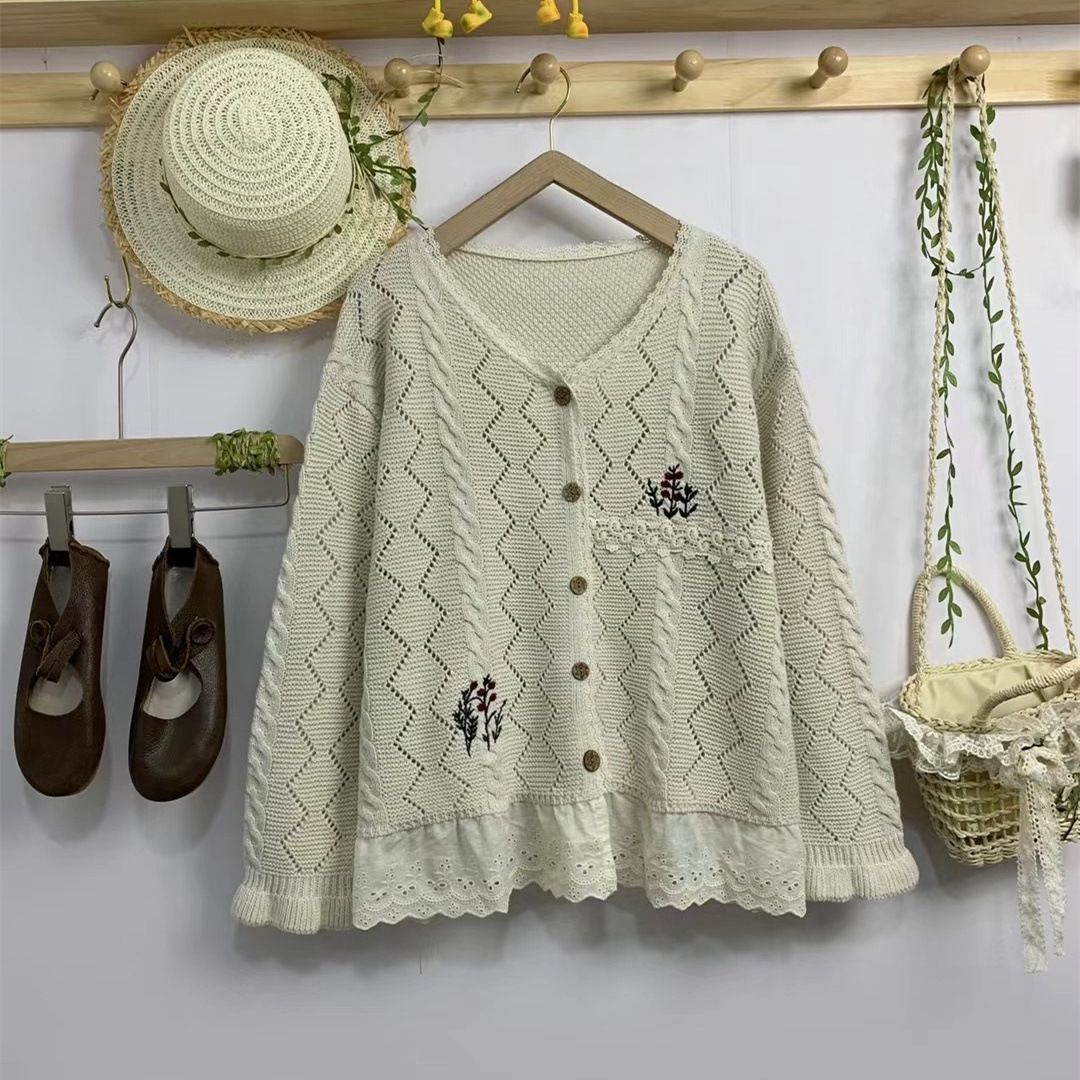 Women Long Sleeve V-neck Graphic Floral Printed Top
