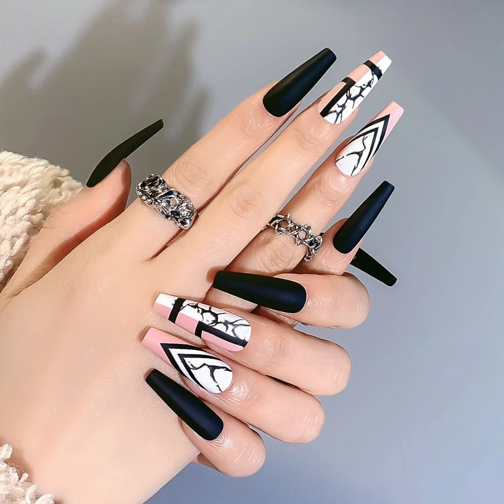 24pcs Press on Nails Punk Black White Patchwork Fire Pattern Long Coffin False Nails Ballerina Fake Nail Art Manicure Full Tips