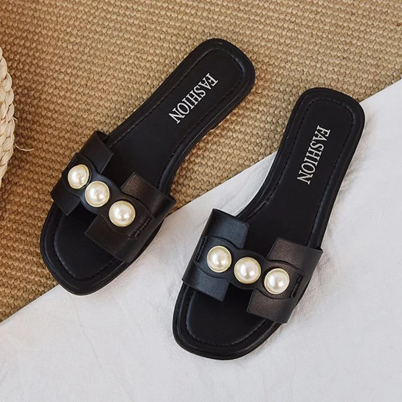 Summer Elegant Women Pearl Design Women Slippers Pu Leather Flat Heel Rubber Sole Outdoor Ladies Luxury Slides Celebrities 2021