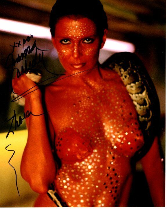 JOANNA CASSIDY signed autographed BLADERUNNER ZHORA Photo Poster painting